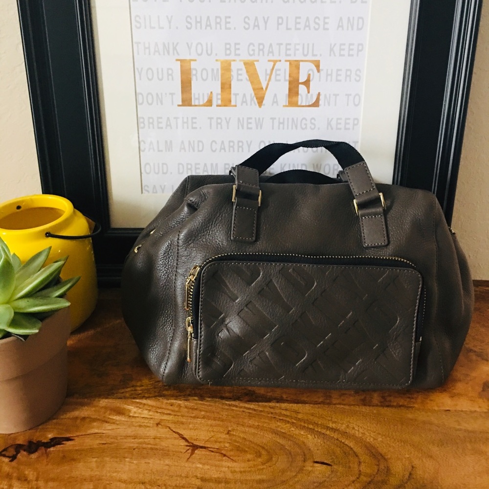DKNY - Leather Handbag 👜